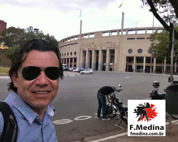 2011 - Sao Paulo - FMedina no Pacaembu - Museu Futebol 1